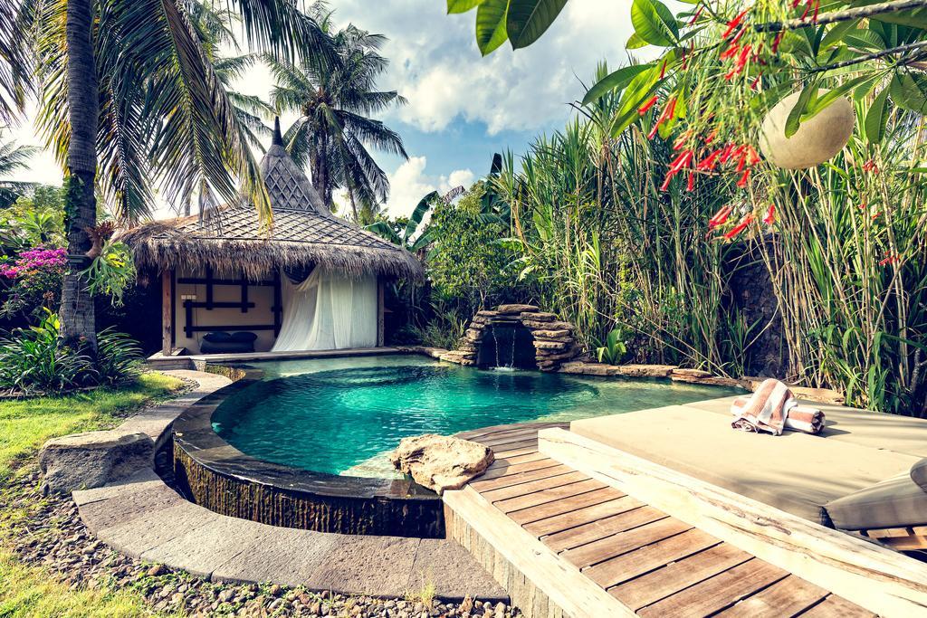 Villa Bhuvana With Private Swimming Pool Гили Траванган Номер фото
